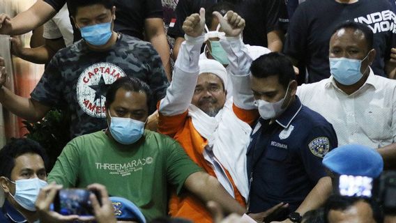 Tiba di Bareskrim Polri, Rizieq Shihab Bicara Revolusi Akhlak: Setop Kegaduhan, Bangun Kedamaian