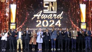 Konsistensi Jaga Kualitas dan Mutu Semen, SIG Raih Peringkat Emas Penghargaan SNI Award 2024