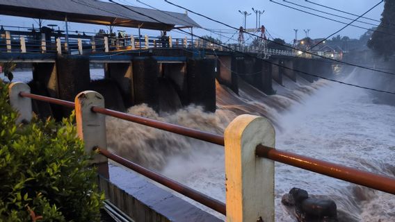 Katulampa Siaga 3, Ancaman Kiriman Banjir ke Jakarta Meningkat