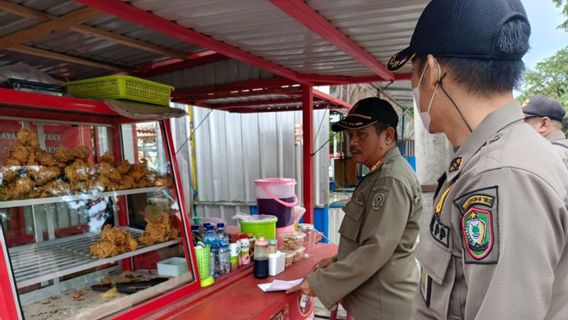 Buka Siang Hari Tak Bersekat, 5 Warung Makan di Sampit Dirazia Satpol PP