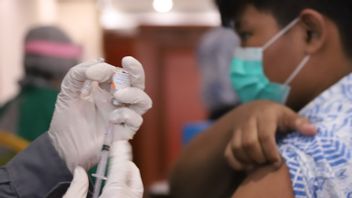 COVID-19 انتقال الأطفال عالية، وأعضاء DPRD F-PDIP اسأل Anies العقوبات العمر 12-17 سنة رفض التطعيم