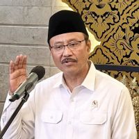 Mensos Bebastugaskan Staf Ahli yang Jadi Tersangka KPK
