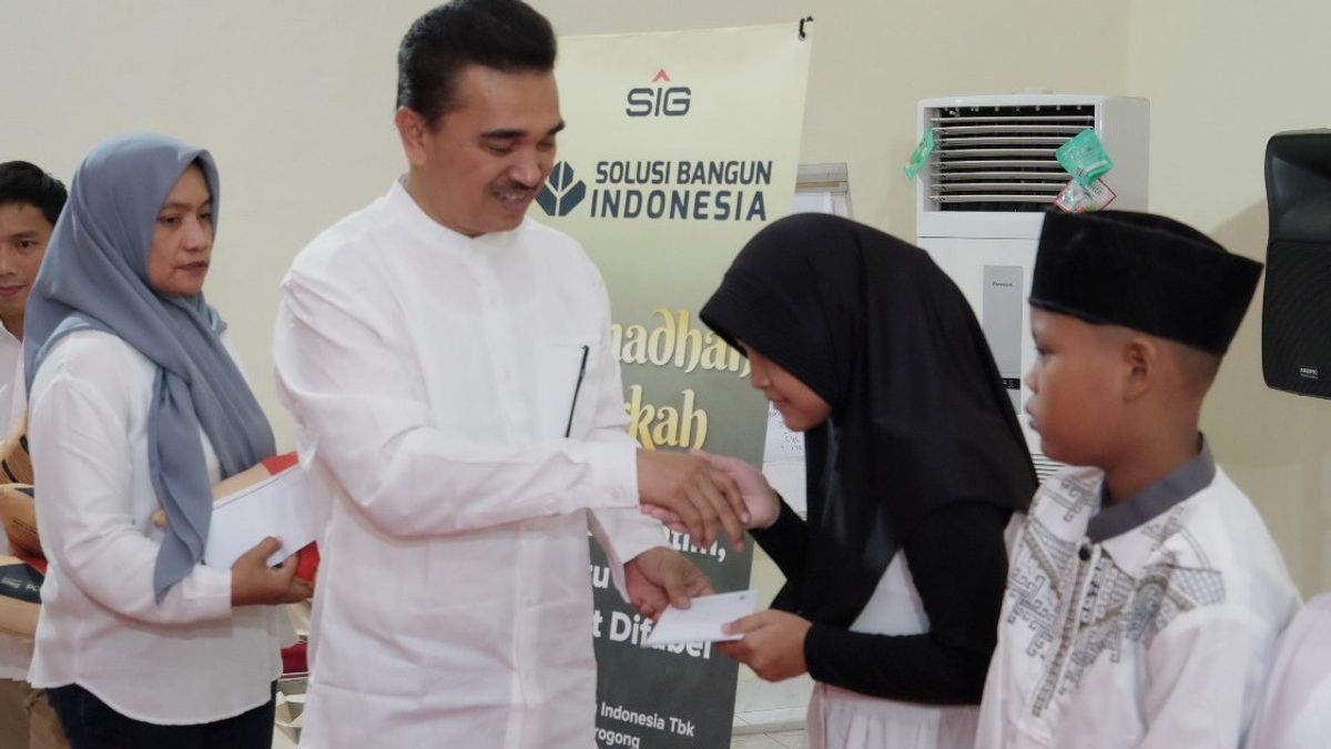 SIG Distributes Aid And Compensation In 7 Provinces In The Ramadan 1445 H Safari Series