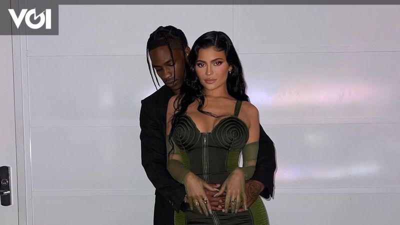 Travis Scott Calls Kylie Jenner “Woman”, CLBK?