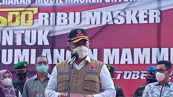 Kepala BNPB Luncurkan Mobil Masker di Makassar