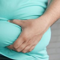Jangan Cuma Cek Timbangan! Ukuran Celana Bisa Jadi "Alarm" Dini Obesitas