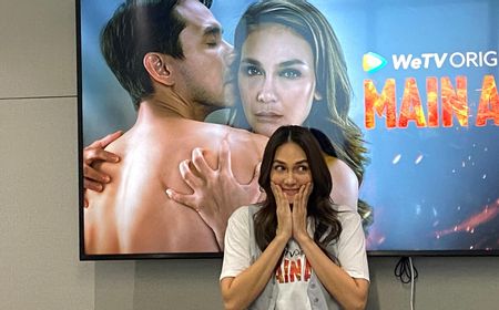 Bukan Sekadar Adegan Panas, Luna Maya Eksplorasi Sisi Emosional untuk Main Api