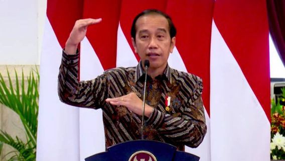 Jokowi Titip Pesan Saat Lantik Perwira TNI-Polri: Pahami Strategi Pertahanan Masa Depan