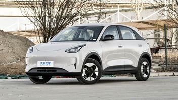 جيللي Xingyuan EV يباع بسعر 150 مليون روبية إندونيسية، وتجاوزت الشحنات 500 ألف وحدة