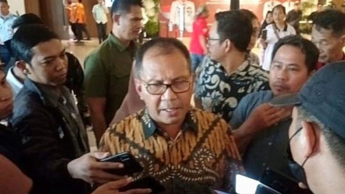 Examined By The South Sulawesi Prosecutor's Office In The PDAM Corruption Case, Makassar Walkot Danny Pomanto Respects The Legal Process