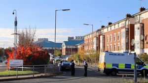 Polisi Inggris Berhasil Identifikasi Tersangka Ledakan Mobil di Rumah Sakit Liverpool