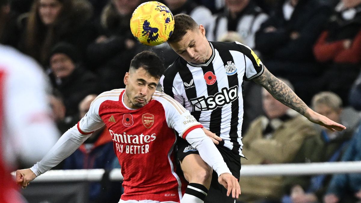 Newcastle United Beat Arsenal Through Gordon's Controversial Goal