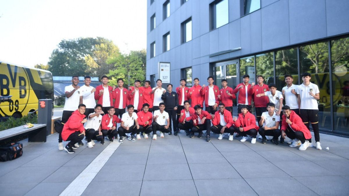The U-17 TC Indonesian National Team At The Borussia Dortmund Headquarters, Will Face Eintracht Frankfurt U-19 In The Trial Match