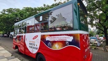 ヌルディン・アブドゥッラーが運行するメトロ・マカッサル・タンカサキ・ツアー・バスは運行禁止
