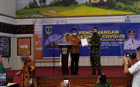 Gubernur Sumbar Minta Warganya Tak Termakan Hoaks Vaksin COVID-19: MUI Sudah Nyatakan Halal