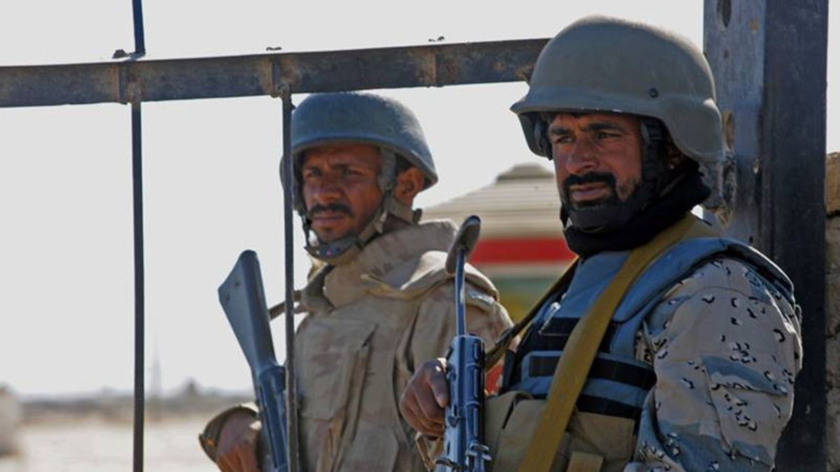 巴基斯坦-阿富汗边境枪战，六名平民和一名士兵丧生