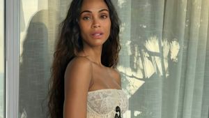 Zoe Saldaña Geser Scarlett Johansson Jadi Aktris Pendapatan Tinggi Sepanjang Masa