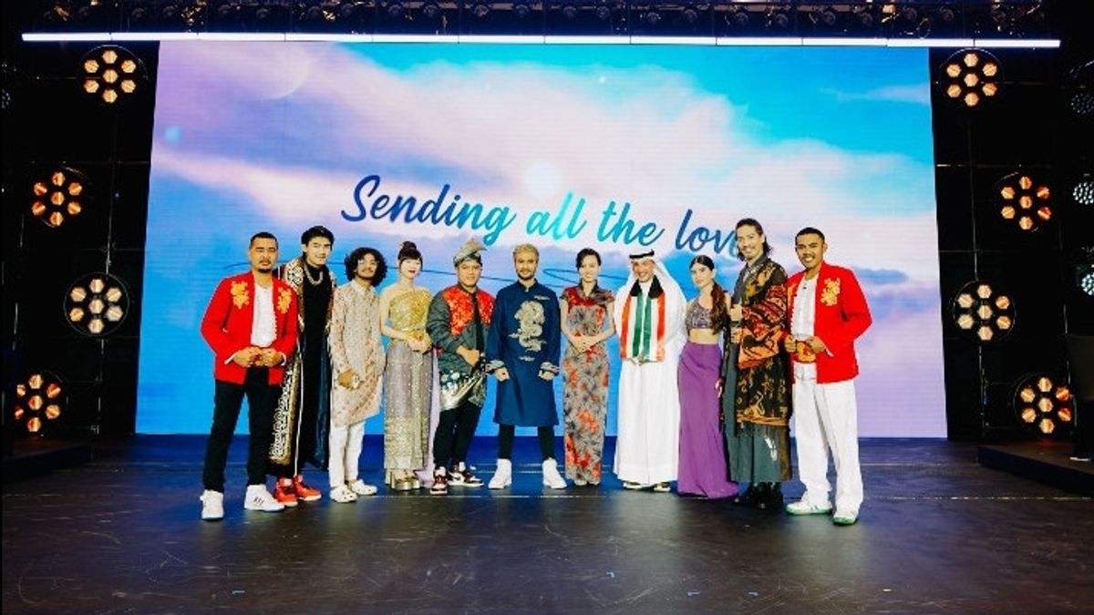 印度尼西亚参加一亚洲音乐项目,展示了歌曲Sending All the Love