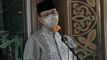 Le Gouverneur De DKI Invite Jakmania à Faire Campagne Pour Les Transports Publics Au Stade International De Jakarta