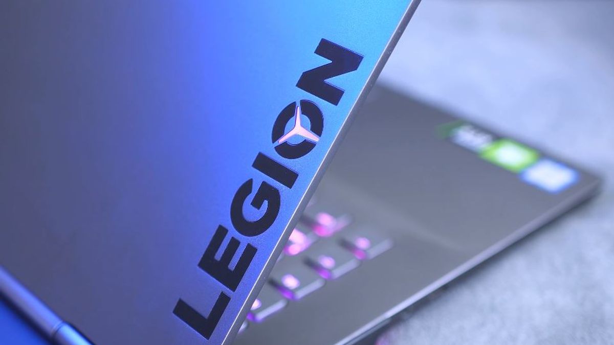 Lenovo Tantang Asus ROG Lewat Legion <i>Gaming Phone</i>