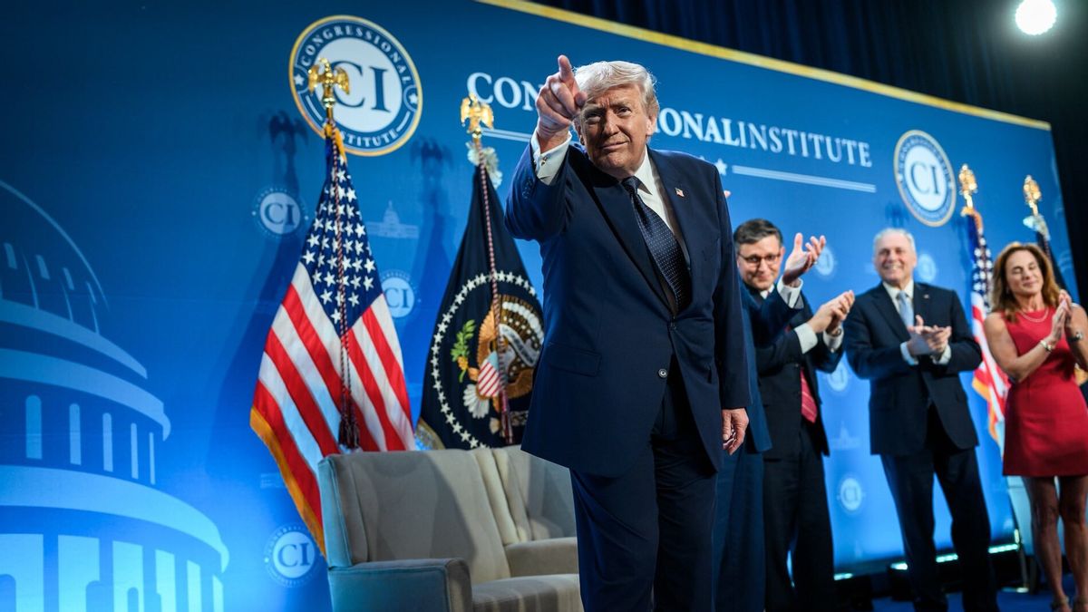 Trump Isyaratkan Operasi Militer ke Iran Berlanjut