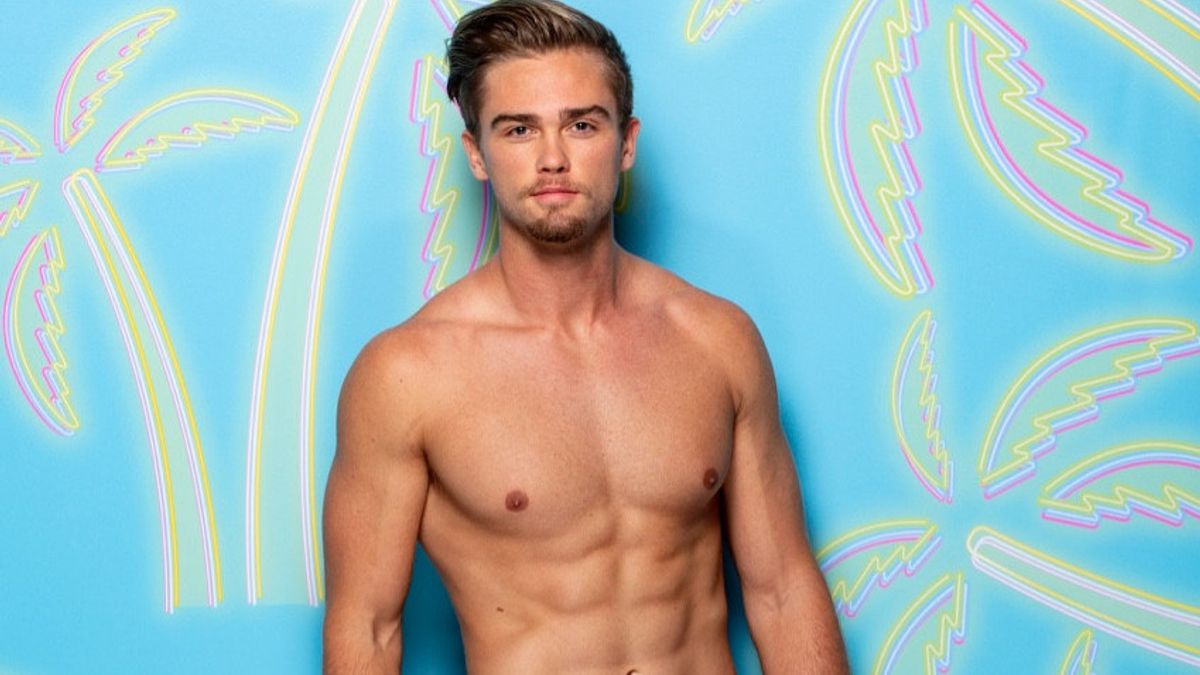 Boy Porn Model - Founded As A Gay Porn Star, This Man Was Kicked Out Of Love Island