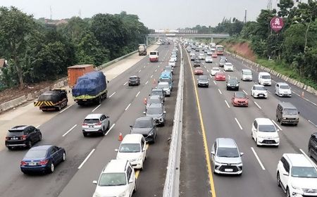 Lalu Lintas Kembali Normal, Jasa Marga Tutup Contraflow Arah Tol Japek