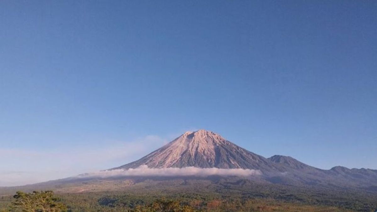 PVMBG: Status Gunung Semeru Turun dari Siaga Jadi Waspada