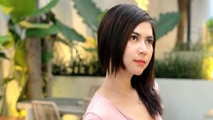 From The Music Stage To The World Of Role, Trindah Sinungan Makes Dian Sastrowardoyo A Role Model