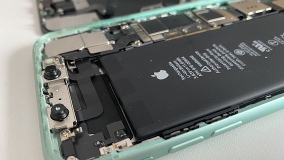 AppleはiPhone 15のバッテリー容量を少なくとも2.3%増やした