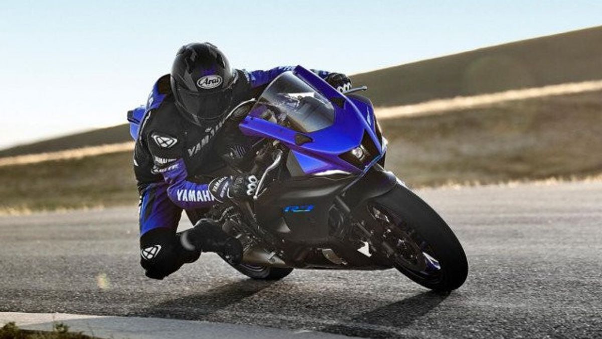 Yamaha Luncurkan R7, Harap Bersabar; Mulai Dikirim Oktober Mendatang