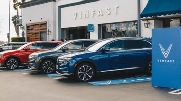 ヴィンファスト、米国市場での生存に苦しみ、工場が遅れ、ディーラーが多数閉店