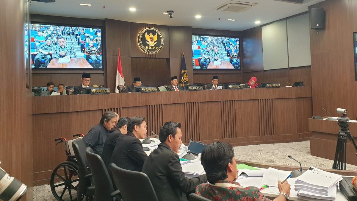 Sidang DKPP, Ahli Hukum UIN Anggap KPU Langgar Kode Etik Tetapkan Gibran Jadi Cawapres