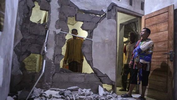 Ganjar Pranowo Kirim Instruksi Tangani Dampak Gempa Yogyakarta di Jateng