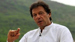 PM Pakistan Imran Khan Makin Terdesak, Aksi Jalanan Tuntut Pengunduran Dirinya Menguat