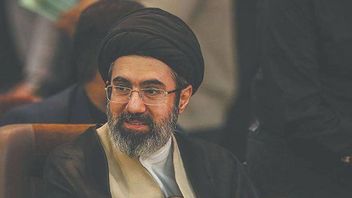 Who is Mojtaba Khamenei, the Strong Candidate for Iran's Supreme Leader to Replace Ali Khamenei