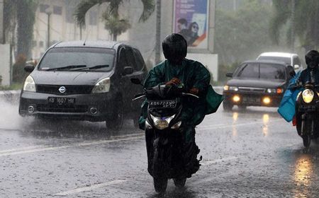 Cegah Bencana Hidrometeorologi, BNPB Gelar Operasi TMC