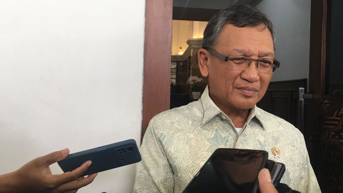 وزير الطاقة والثروة المعدنية يعطي تسربا لسعر سحب قيمة الدين بقيمة 3,950 روبية إندونيسية للسهم الواحد