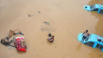 cott : De fortes pluies au cours des 117 dernières années : huit morts!