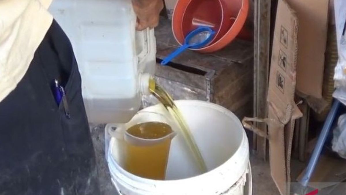 Bulk Cooking Oil Subsidy Ends, Cawang Market Traders: Same, Prices From Agents Above Subsidies