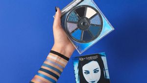 Evanescene Rilis <i>Makeup</i> Spesial Rayakan 20 Tahun Album Debut <i>Fallen</i>
