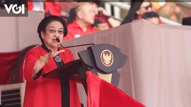 Megawati Ingatkan Kader PDIP Sapa Akar Rumput Daripada Dansa Politik