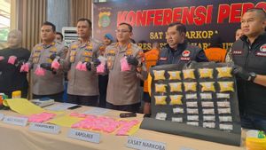 Polisi Ringkus Pengedar Ekstasi Jaringan Indonesia - Belanda, Disita 14.521 Pil Ekstasi Senilai Rp15 Miliar