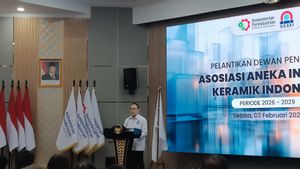 Asaki Ngadu ke Menperin Agus soal Gangguan Pasokan Bahan Baku Keramik dari Jabar