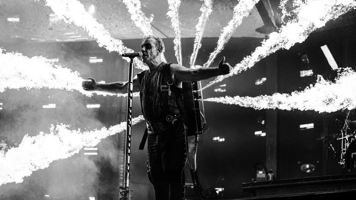 Vokalis Band Kontroversial Rammstein Tersandung Kasus Pelecehan Seksual
