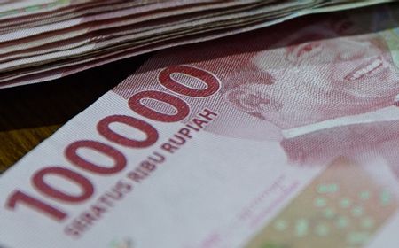 Rapor Rupiah Senin Sore: Ditutup Paling Melemah di Asia Pasifik