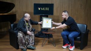 ゲマ・ゴヤルディ、インドネシア経済のMURI 8記録