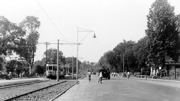历史 1942年3月15日：巴达维亚的荷兰电车公司被日本接管