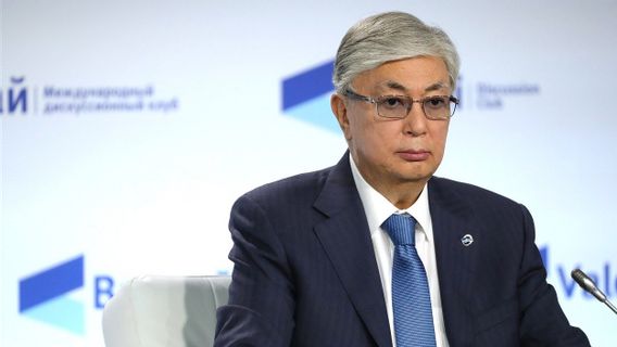 Le Président Kazakh Tokayev Limoge Le Ministre De La Défense Bektanov Pour Son Incompétence à Gérer Les Manifestations