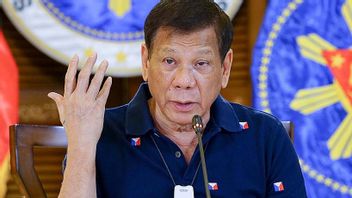 La Façon Dont Le Président Philippin Duterte Lutte Contre Le Stress : Lancer Des Blagues Sexistes Qui Incitent Au Blasphème